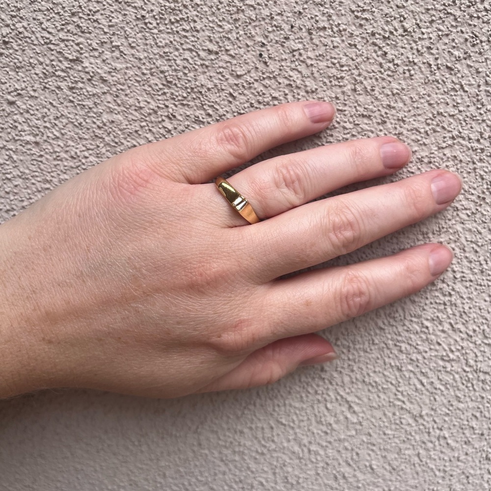 CLOSET CLEAN OUT! Everything must go! | 14K Gold Ring